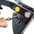 De rugleuning en zitting van de ATX Lever Arm Multipress zijn verstelbaar