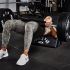 Het ATX Turtle Pad kan gebruikt worden voor hip thrusts en glute bridges