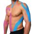 Rekbare kinesiotape ondersteunt de spieren en gewrichten