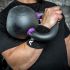 De Premium Kettlebells hebben kleurgecodeerde ringen voor elk gewicht