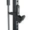 De J-hooks van de ATX Smith Machine MPX-620 zijn eenvoudig verstelbaar en dienen ook als noodsteunen