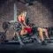 De ATX Olympic Bench OBM-700 heeft een groot spotter platform voor de trainingspartner