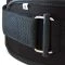 De Iron Force Nylon Gewichthefriem heeft een rolgesp en klittenbandsluiting