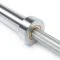 De uiteinden van de ATX Olympic Bearing Barbell zijn soepel gelagerd met hoogwaardige naaldlagers