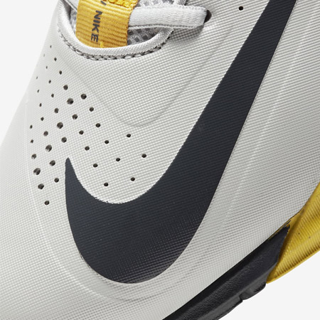 nike performance savaleos unisex